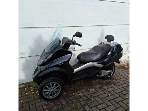 Piaggio mp3 250 LT, 1015