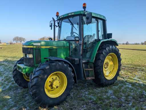 2001 Ciągnik rolniczy John Deere 6310 Premium z napędem na wszystkie koła