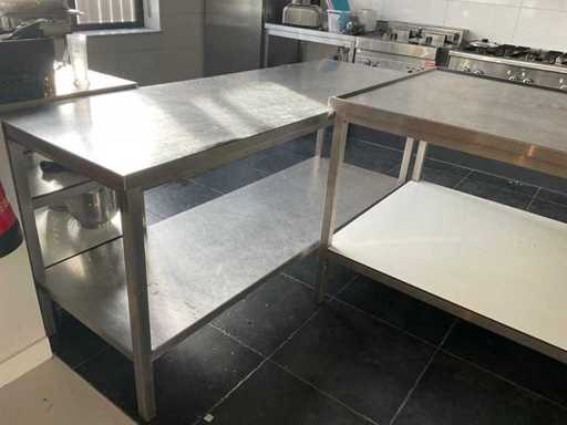 Table de travail en acier inoxydable