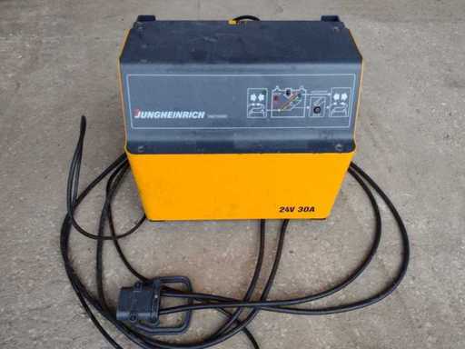 JUNGHEINRICH - E230 G 24/30 B-ET - Accessoires de chariot élévateur CHARGEUR