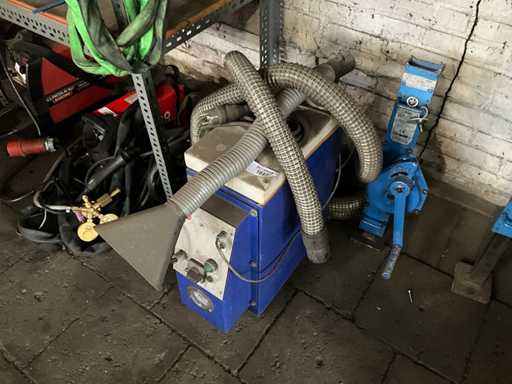 Sistema di aspirazione dei fumi di saldatura