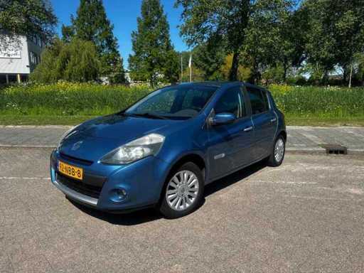 Renault Clio 1.2 Collection, 92-NBB-8