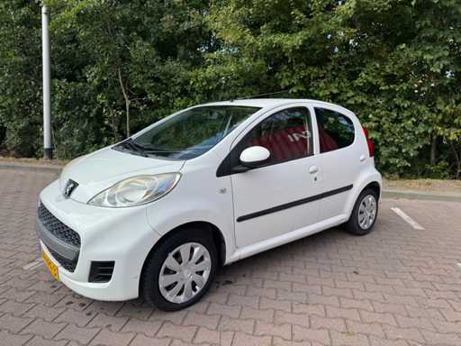 Peugeot 107 1.0-12V XS Climatizzatore 44-HPF-3