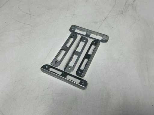 Buva - Corner Strike Plate (160x)