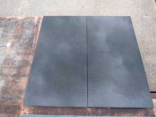 Natural stone tiles (approx. 20.5m²)