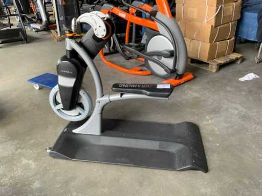 Trainer elliptique Matrix Johnny G Krankcycle
