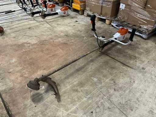 Stihl FSA200 Bürstenschneider