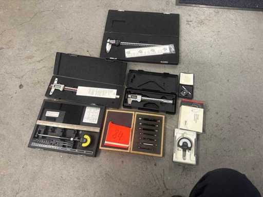 Various measuring equipment
