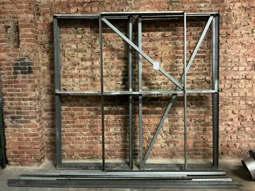 Frame Iron (7x)