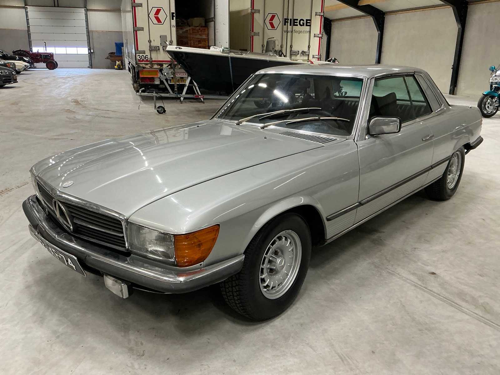 Mercedes-benz 350 SLC-class Classic car