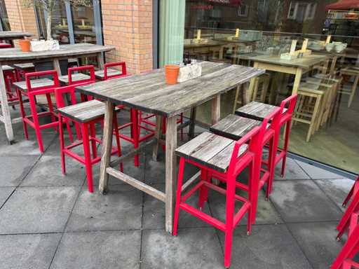 Hutten - Terrasset Bartafel met planten en 6 krukken