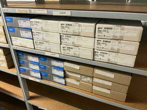 Lot de diverse fire de instalare Donne (24x)