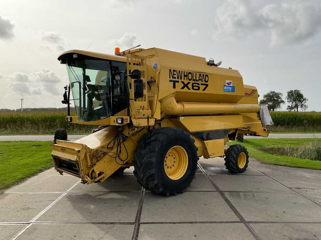New Holland - TX67 - Combine harvester