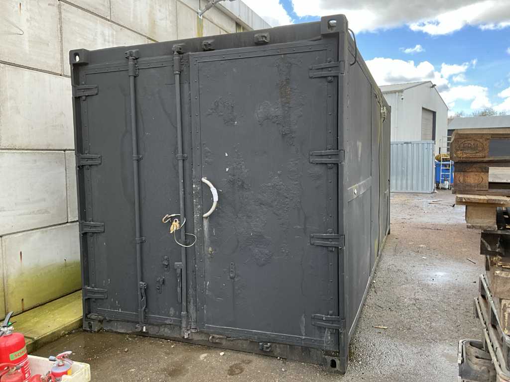 Chemical storage container