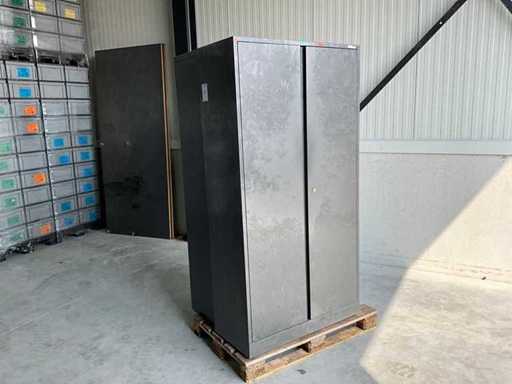 Cabinet (2x)