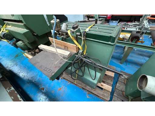 MORTISATIEMACHINE 2 OSCILLERENDE KOPPEN VOOR STOELPRODUCTIE