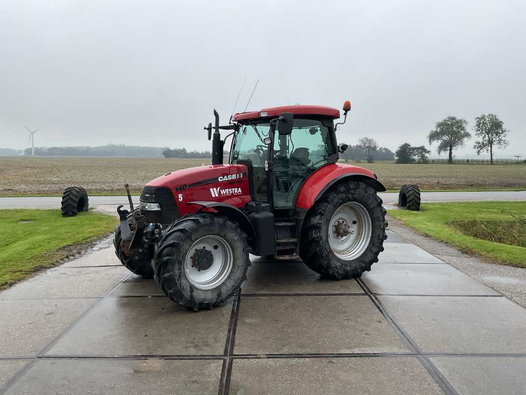 Case IH - Maxxum 140 - Four-wheel drive farm tractor