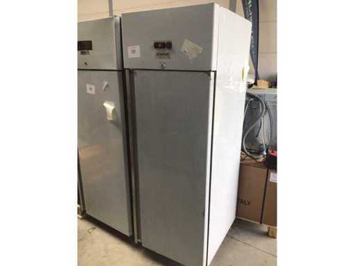 Réfrigérateur en acier inoxydable