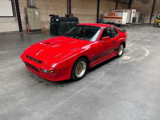 Porsche 924 Classic Car