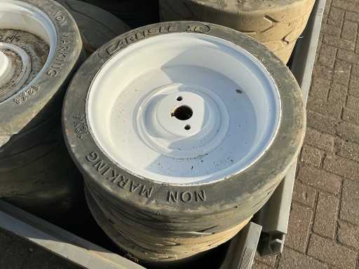 Skyjack Hoogwerker wielen (4x)