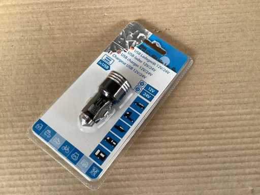 Încărcător auto Q-link USB (47x)