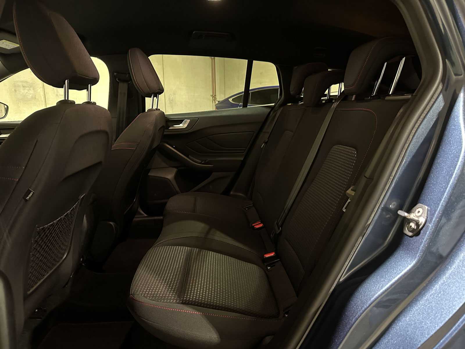 Ford Focus Wagon 1.0 Ecoboost ST-Line Business 125pk 2020 (Origineel-NL), J-369-BP