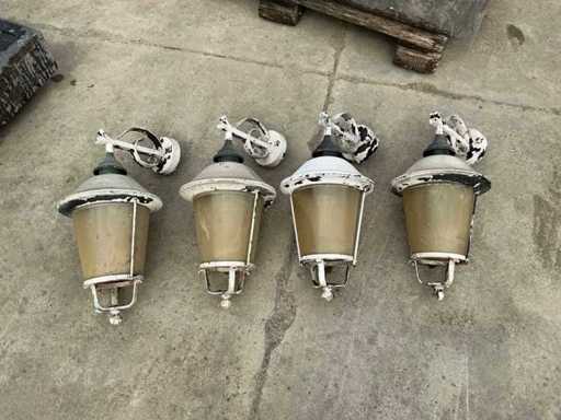 4x Outdoor lighting (residence of the court tailor Leopold II)