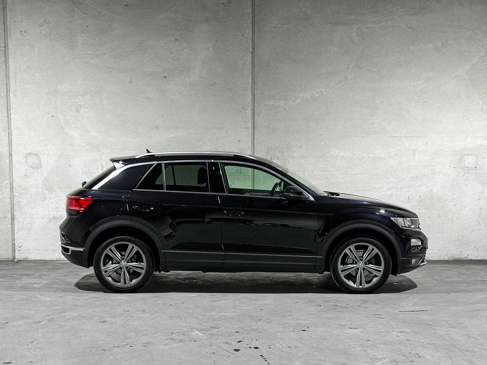 Volkswagen T-Roc 1.0 TSI Style Business 116pk 2020 (Origineel-NL), H-006-NL