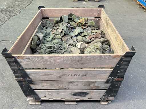 Partei der Militärmützen und Mützen