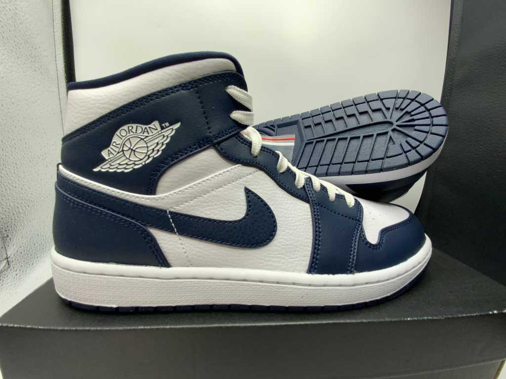 Nike - Air Jordan 1 Mid - Sneaker Größe 45