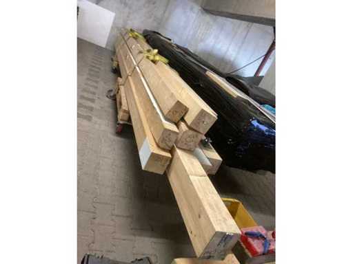 #2004# Mixed lot of glulam beams, glulam beams // 670cm - 5550cm long // various dimensions used from double-decker construction 