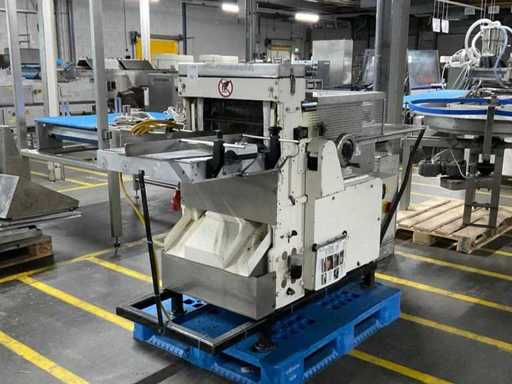 Window Cutting Machine
