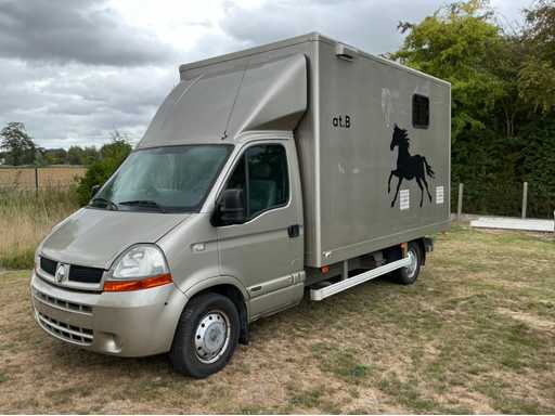 2006 Renault Master Horse Truck