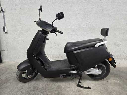 EVO Maxx - Electric Scooter - E-Master - 25km version fkp49h