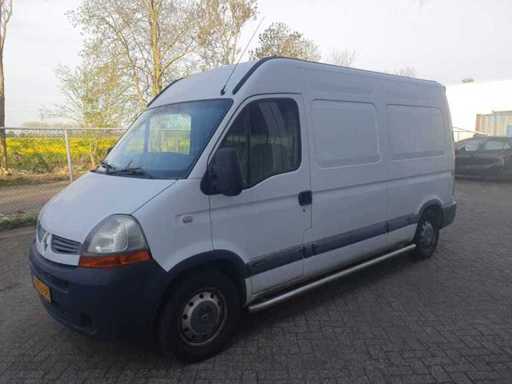 Renault Master T35 2,5 dCi L2H2, 3-VDJ-88