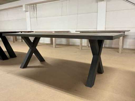 Tavolo da pranzo Monaire