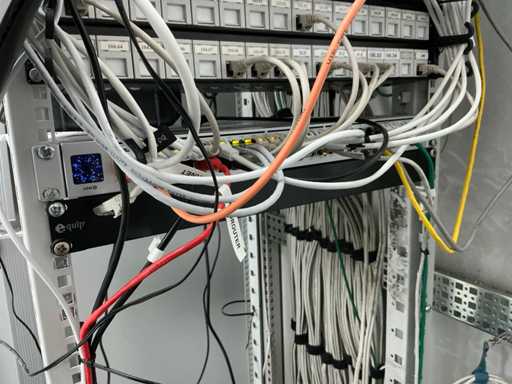 Unify USW 48 Poe 19" Schalter