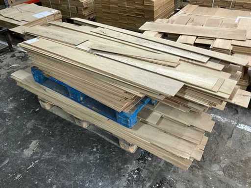 Batch of oak mix veneer strips