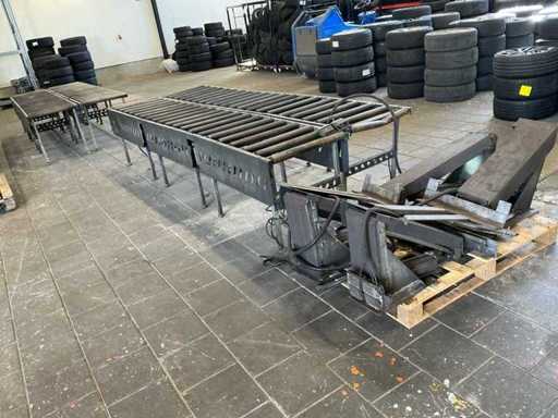 Ahcon Roller conveyor with wheel lifters (4x)