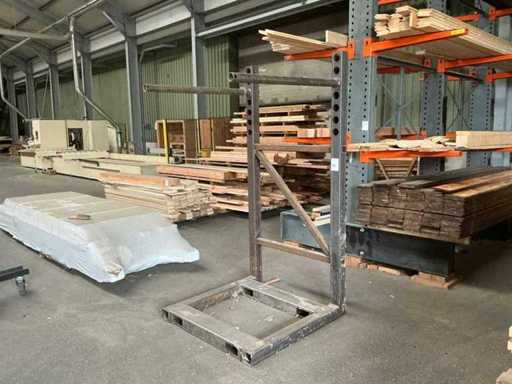 Porte-bagages en acier