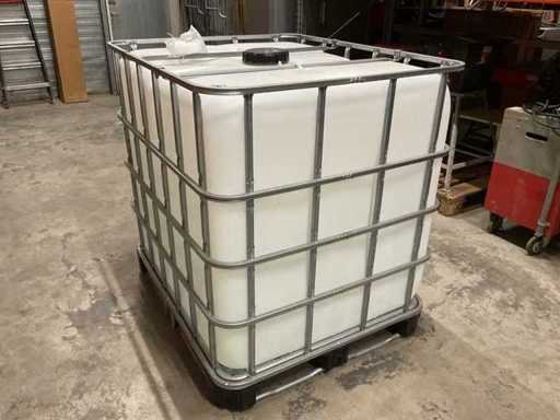 Schütz IBC Multibox Liquid Container