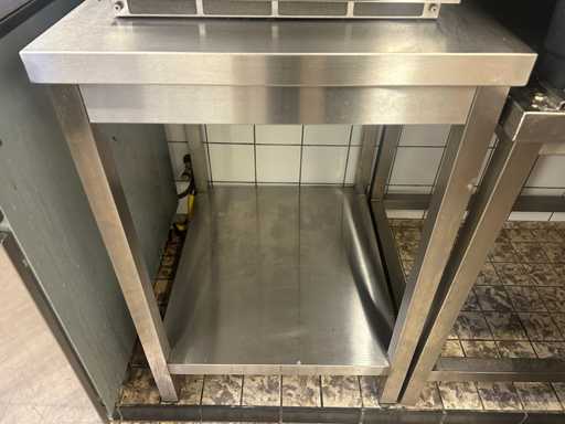 RVS werktafel/onderstel