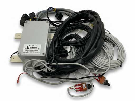 Unitate de control hidraulică Besenzoni BES401 - 6FU99100 cu cabluri