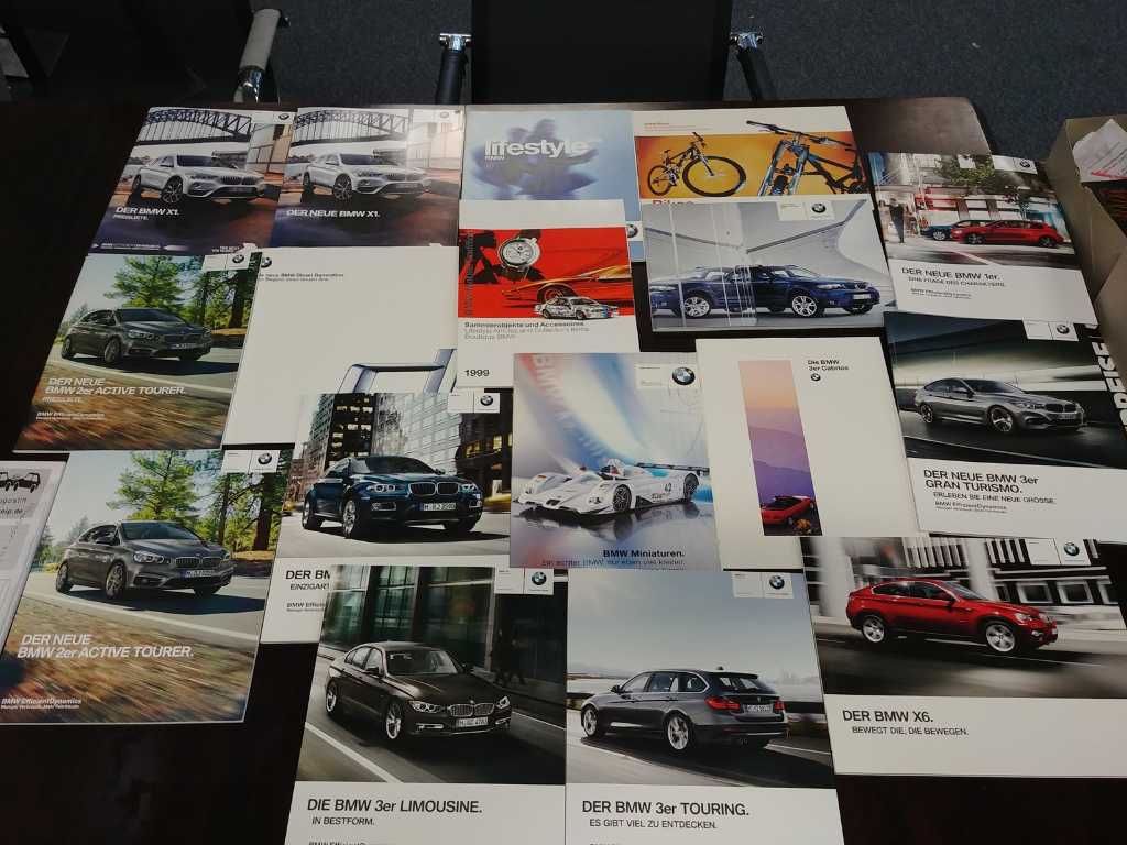 BMW - Broșuri și liste de prețuri (18x)