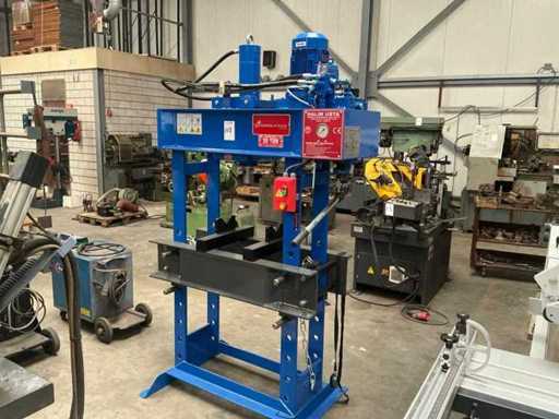 2025 Hidroliksan HD30 Garage Press 30Ton