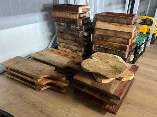 Partij houten dienbladen