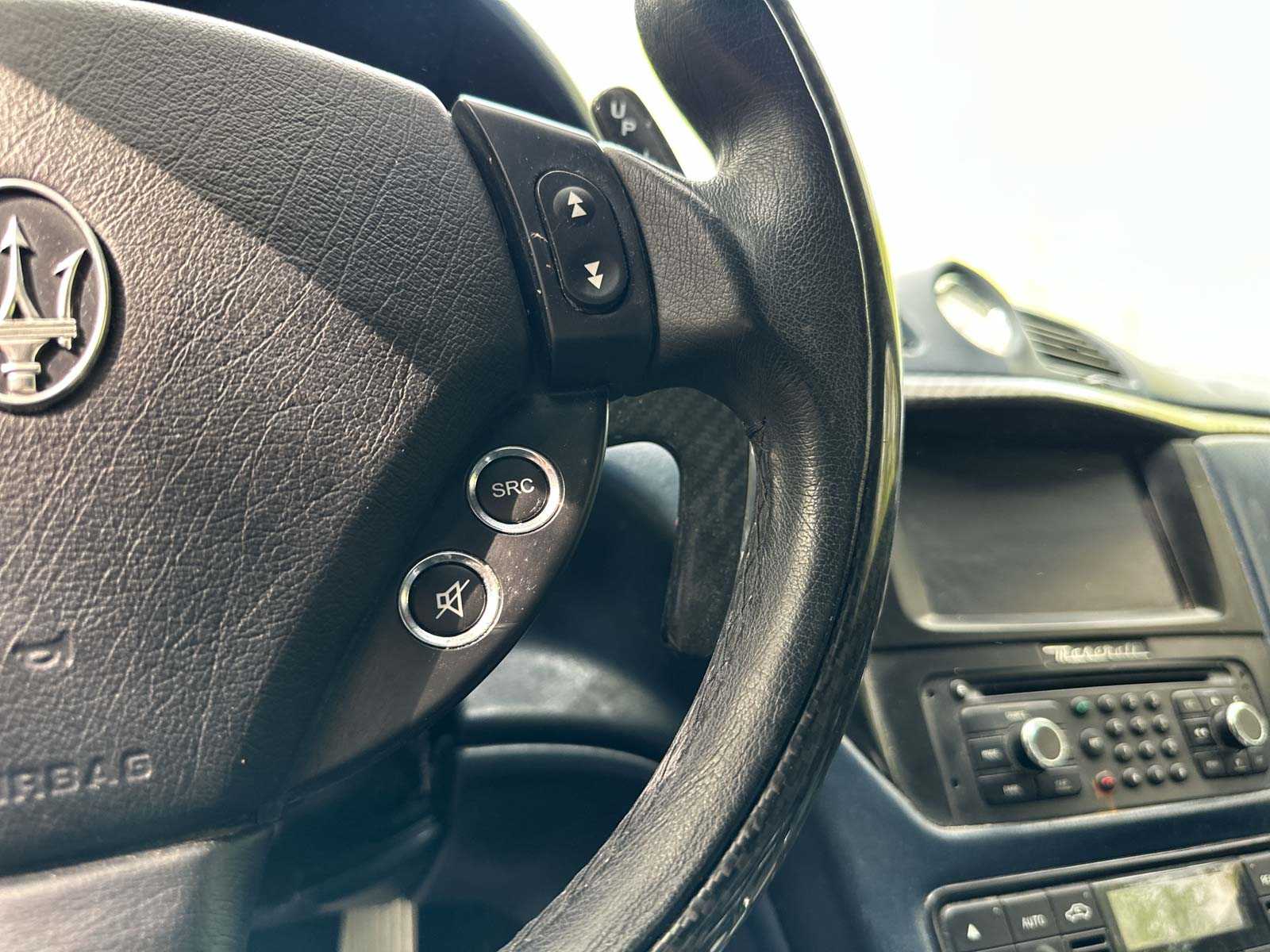 Maserati GranCabrio 4.7 V8 MC line 440pk 2012