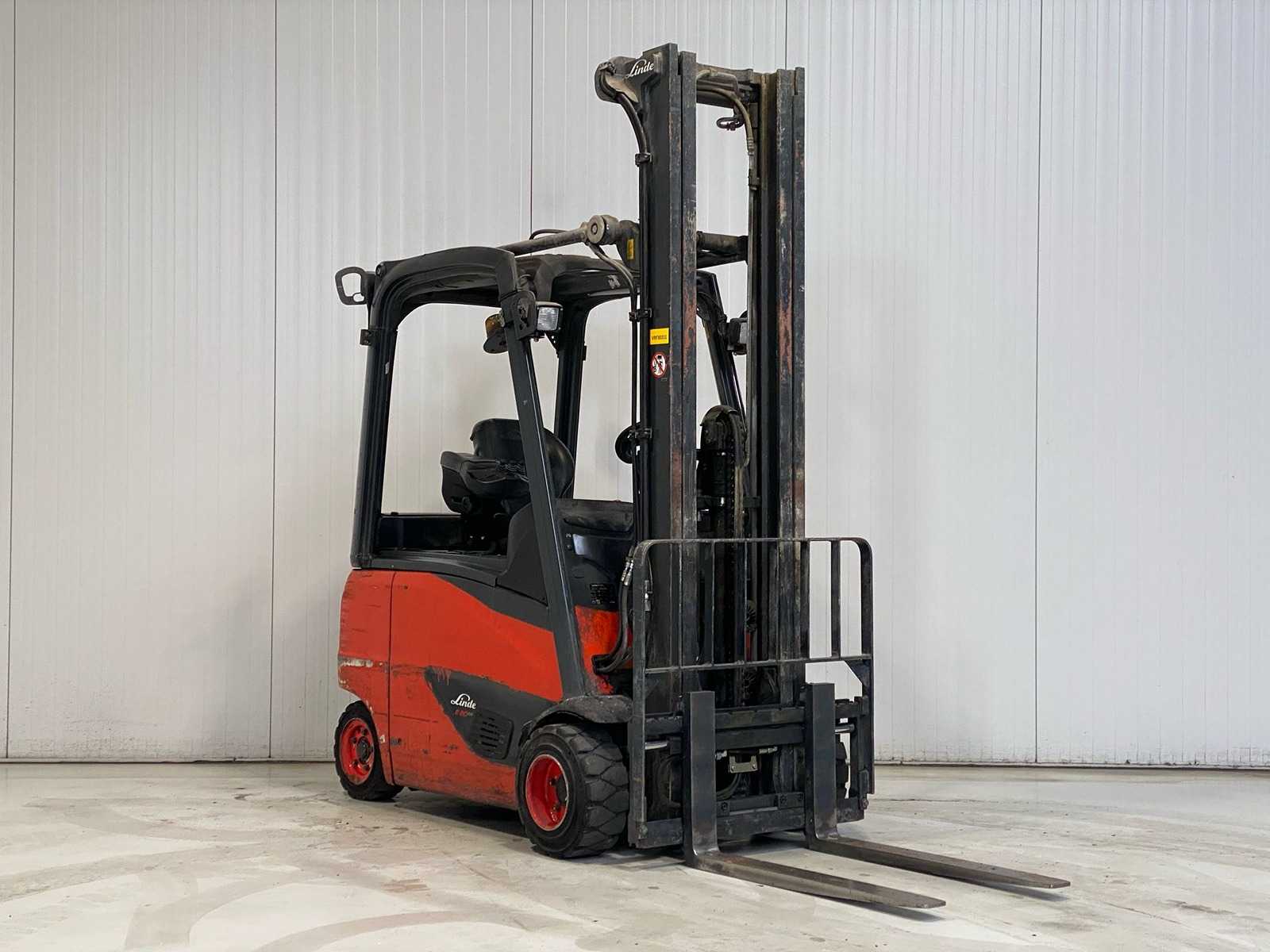 Linde – 2014 – E20PH-02 – 6.07M Triplex, Free-Lift, Side-Shift – Forklift