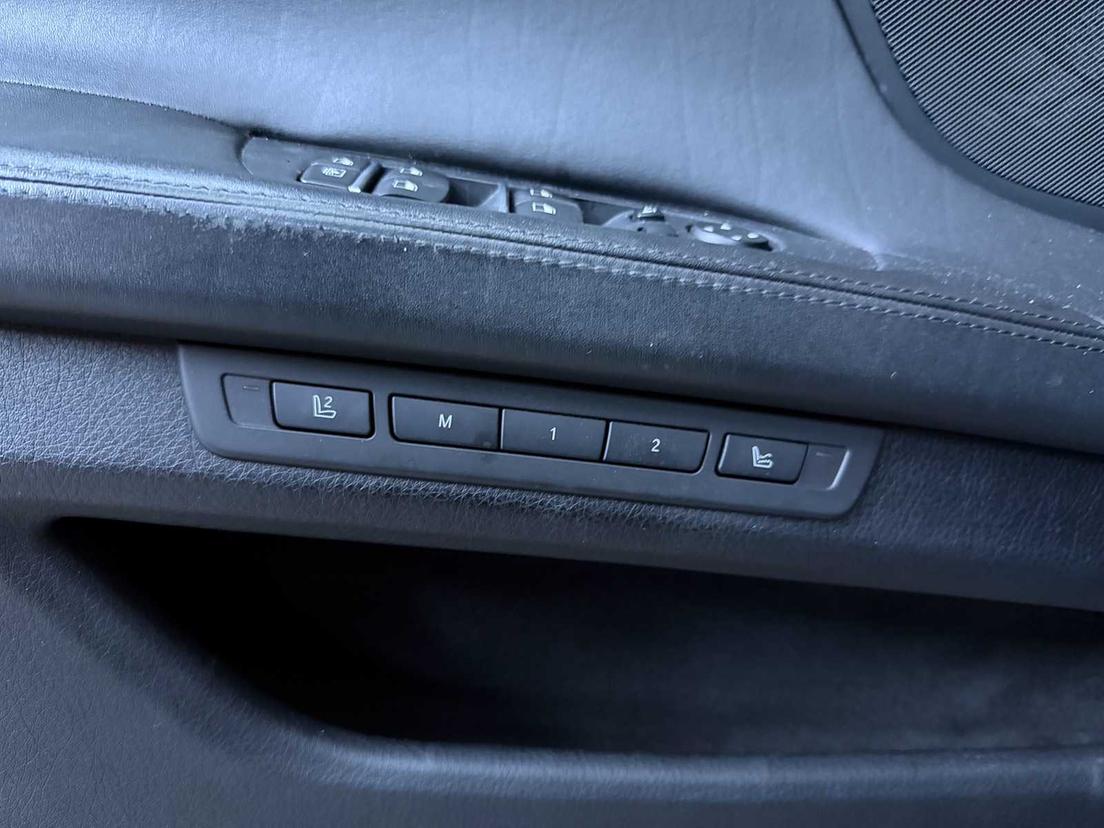 BMW 750Li xDrive 4.4 V8 7-serie 408pk 2012