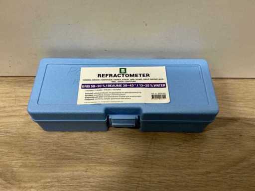 Refractometru Brix 58-90% (18x)